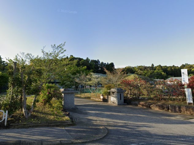 ���ӊ��@���w�Z 650m �x�c���w�Z