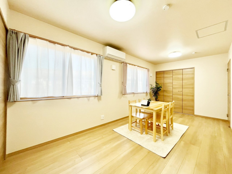 ���̑����ρ@�u�₩�ȓ��������������S�̂�D������ݍ���ł���܂�