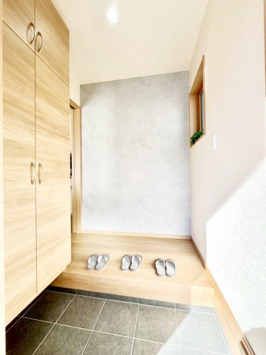 ���ց@�Ƒ��̋A��₨�q�l�������������}���錺��