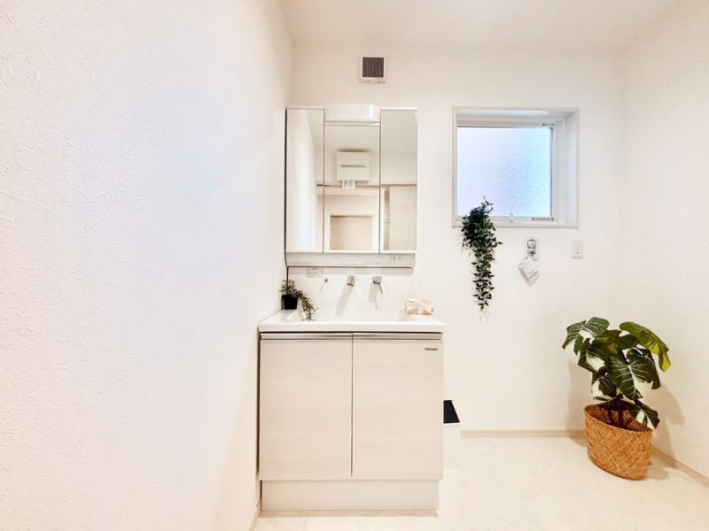 ���ʑ�E���ʏ��@�傫�����₷���O�ʋ��Ő�����������ʑ�́A�g�����Ȃ݃`�F�b�N�┧�̂������ɂ������߂ł��B 