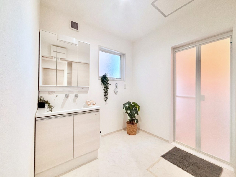 ���̑��@���������Ă���̂Ŏ��C�̑����ꏊ�ł����C���\���s���܂��B�����̐g�x�x���C�����ǂ��I