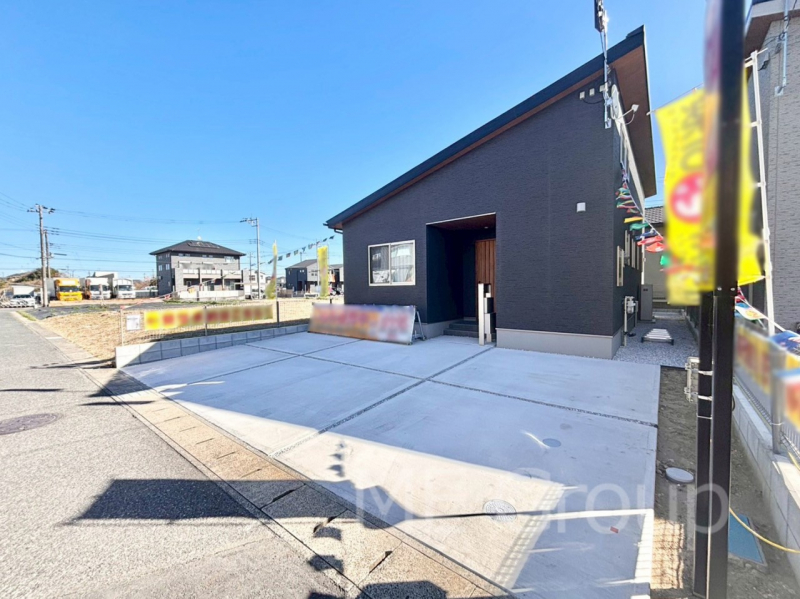 ���n�O�ώʐ^�@�������ƊJ���I�ȋ�Ԃ��y���߂镽�����āI