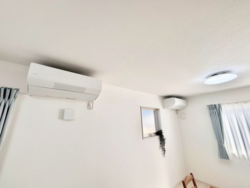 ���̑����ρ@�S���G�A�R���t���ŉ��K�ɕ�点�܂��B