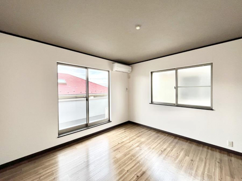 ���̑����ρ@���邢�o���R�j�[�T�C�h�ɗm����ݒu�B�ڊo�߂̗ǂ��Q���ɁB 