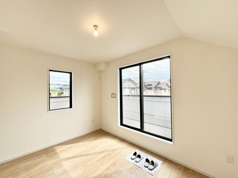 ���̑����ρ@���邢�o���R�j�[�T�C�h�ɗm����ݒu�B�ڊo�߂̗ǂ��Q���ɁB 