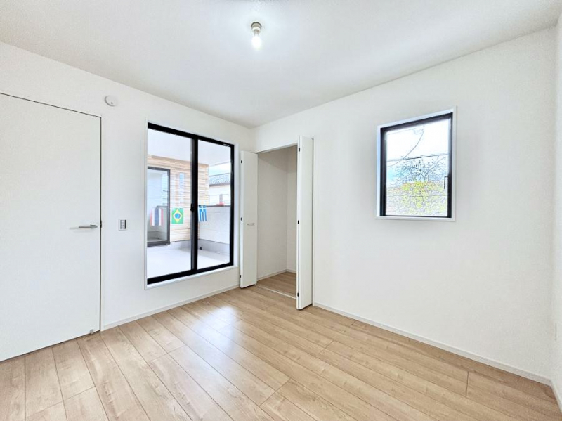 �Q���@���邢�o���R�j�[�T�C�h�ɗm����ݒu�B�ڊo�߂̗ǂ��Q���ɁB 