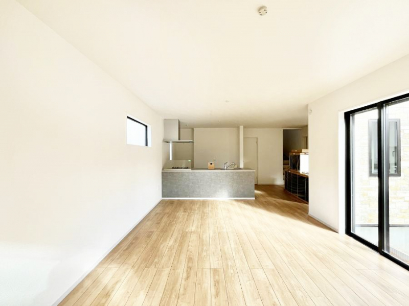 ���r���O�@�Ƒ��c���̎��Ԃ����������Ȃ��났�̃��r���O�_�C�j���O�B