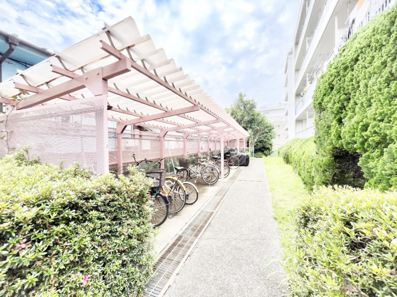 ���̑��@�O�� ���]�Ԓu����i�󂫏󋵂͓s�x���m�F���������j�@