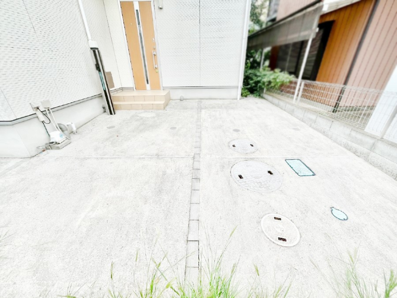 �@�ڂ̑O�����ԏꂾ�ƁA�J�̓����A��ʂɂ������������������֗��ł����