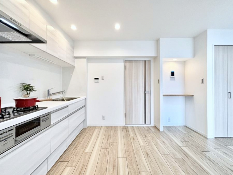 �L�b�`���@�L�X�Ƃ����g������̗ǂ��L�b�`���œ��X�̂��������y�����Ȃ肻��