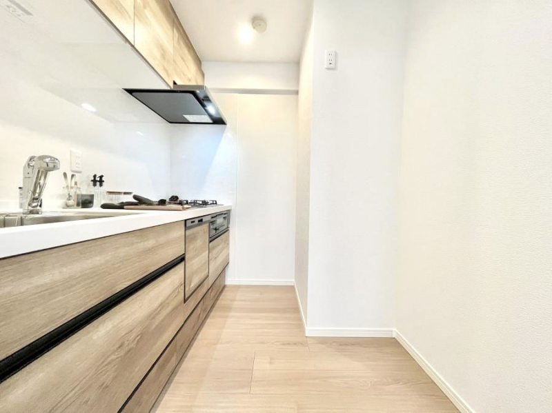 �L�b�`���@��Ƃ肠��L�b�`���X�y�[�X�ł�������H��̌�Еt�����X���[�Y�ɁI