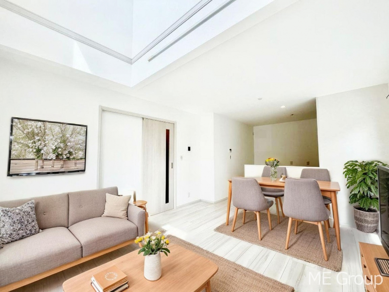 ���r���O�@��Ԃ����o���鐁���������̗p�B���S�n�̗ǂ��ɂ�����������r���O�B���Ƌ��CG�ł�