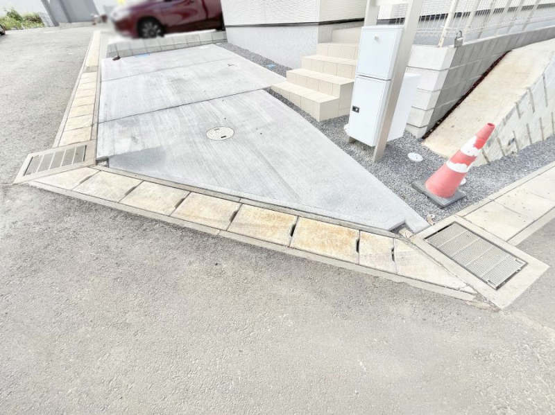 �@�����Ɍ������Ȃ����ԃX�y�[�X�B