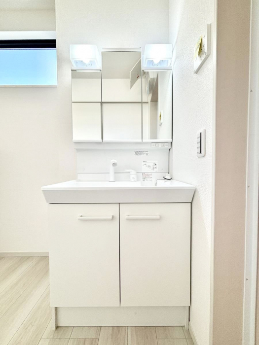 ���ʑ�E���ʏ��@�傫�����₷���O�ʋ��Ő�����������ʑ�́A�g�����Ȃ݃`�F�b�N�┧�̂������ɂ������߂ł��B 