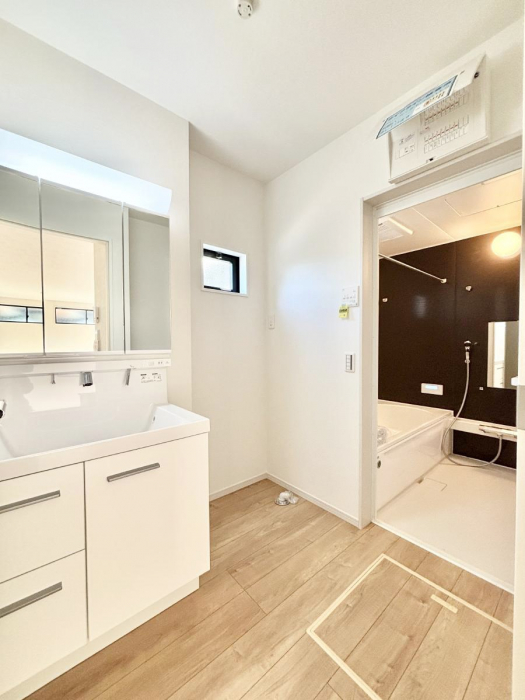 ���̑��@�g�x�x���X���[�Y�ɂ����Ȃ���E�ߏ�         