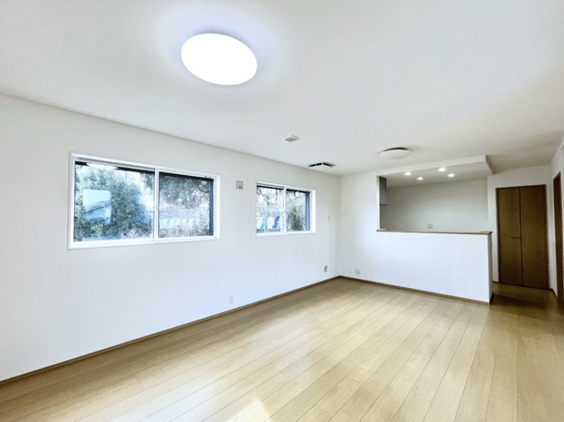 ���̑����ρ@�Ƒ������R�ƏW�܂�e���̃X�y�[�X�ɂȂ肻��