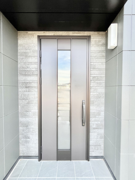 ���ց@��؂ȉƑ��A���q���o�}���錺�ցB