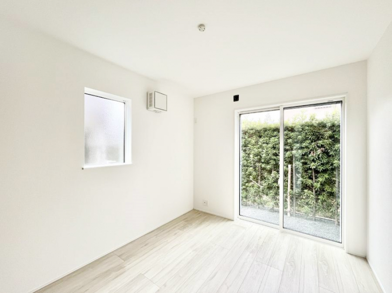 ���̑����ρ@�u�₩�ȓ��������������S�̂�D������ݍ���ł���܂�