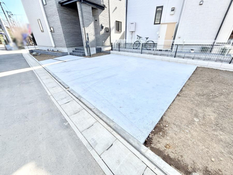 �@�����Ɍ������Ȃ����ԃX�y�[�X�B