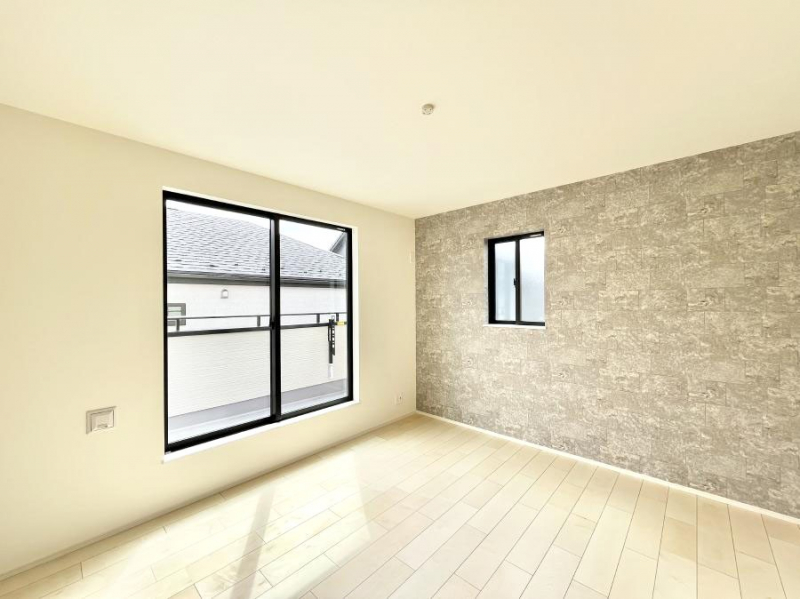 ���̑����ρ@�o���R�j�[���J�������v���X���Ă����m��