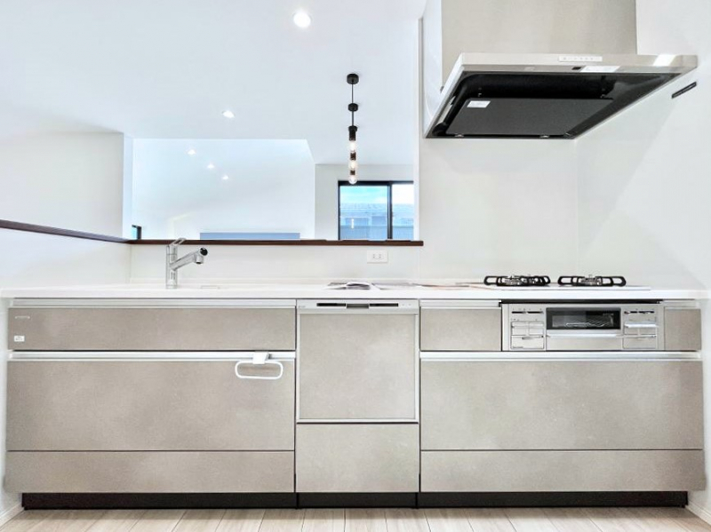 �L�b�`���@�������������I�ɁA�y�����I�V�X�e���L�b�`��  