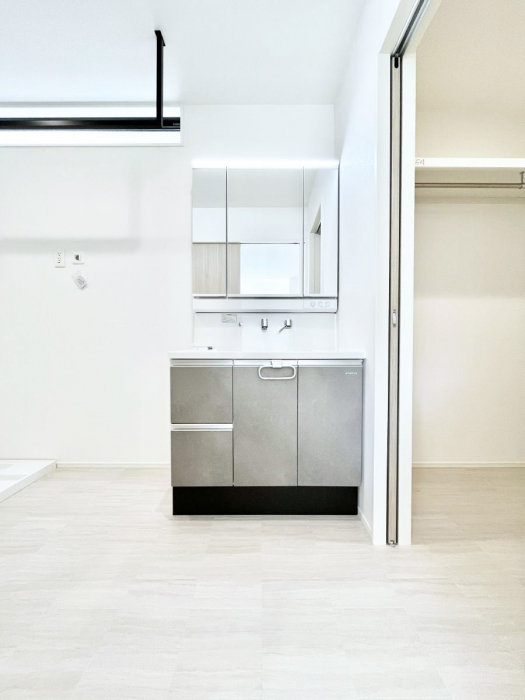 ���ʑ�E���ʏ��@�傫�����₷���O�ʋ��Ő�����������ʑ�́A�g�����Ȃ݃`�F�b�N�┧�̂������ɂ������߂ł��B 