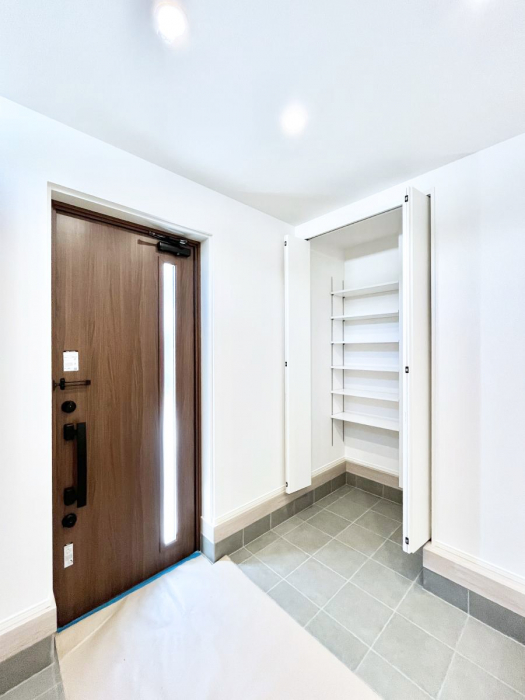 ���ց@�Ƒ��̋A��₨�q�l�������������}���錺��  