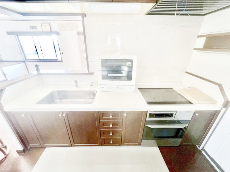 �L�b�`���@�L�X�Ƃ����g������̗ǂ��L�b�`���œ��X�̂��������y�����Ȃ肻��