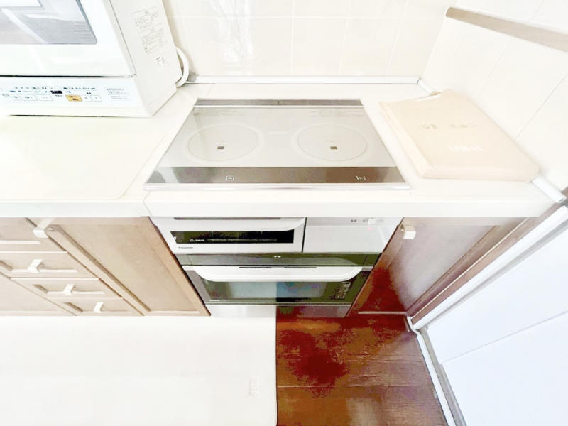 ���̑����ρ@IH�N�b�L���O�q�[�^�[�͓V�̒����ʂ��t���b�g�Ȃ̂Œ�����̓T�b�ƈ�@�����邾���I