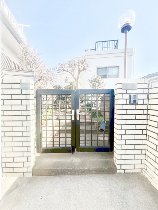 ���̑��@�Ƒ��₨�q�l���C�����悭���o�}��