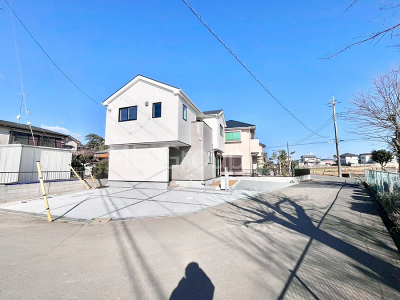 ���n�O�ώʐ^�@�O�ʓ��H�͂�����Ɛ�������Ă��܂�  