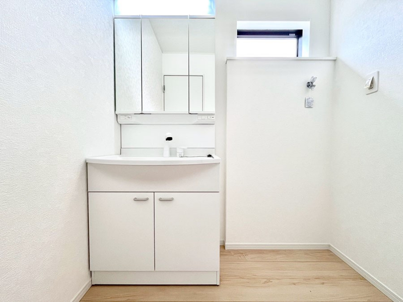 ���ʑ�E���ʏ��@�傫�����₷���O�ʋ��Ő�����������ʑ�́A�g�����Ȃ݃`�F�b�N�┧�̂������ɂ������߂ł��B 