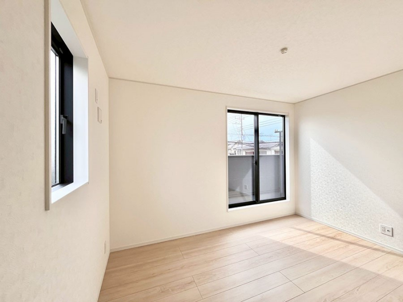 ���̑����ρ@�o���R�j�[���J�������v���X���Ă����m��