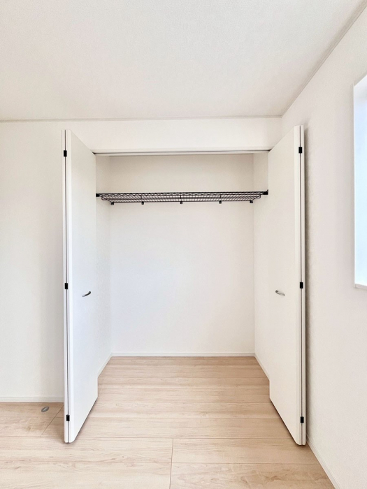 ���[�@�����Ղ�̎��[�X�y�[�X�ŉ��K�ɕ�点���� 