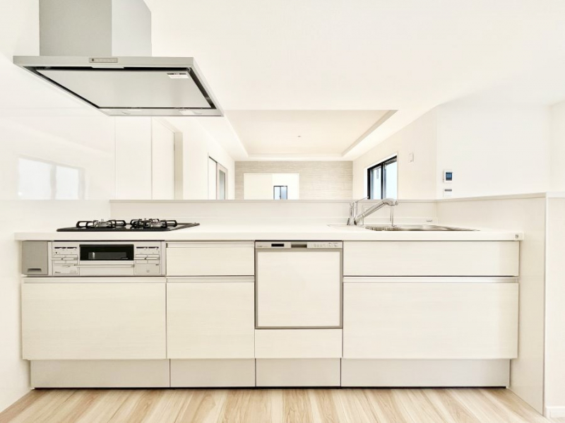 �L�b�`���@�������������I�ɁA�y�����I�V�X�e���L�b�`��