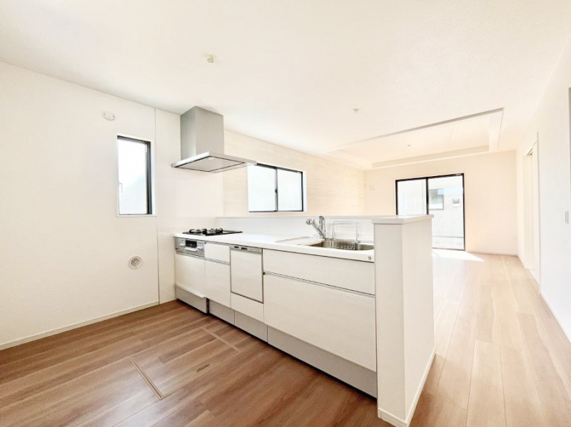 �L�b�`���@���������Ȃ��炲�Ƒ��Ƃ̉�b���y���߂�ΖʃJ�E���^�[�L�b�`��