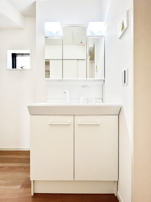 ���ʑ�E���ʏ��@���[�͂Ƌ@�\���ɗD�ꂽ���ʉ��ϑ�