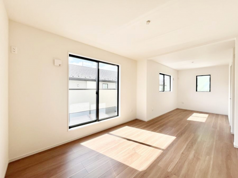 ���̑����ρ@�o���R�j�[���J�������v���X���Ă����m��