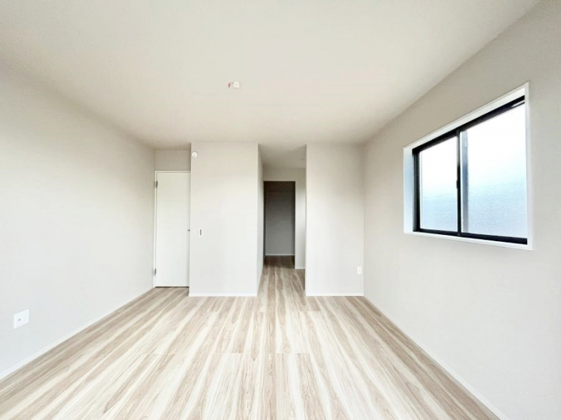 �q�������@�E�H�[�N�C���N���[�[�b�g�����邨�����B�G�߂��Ƃ̓���ւ����s�v�ŕ֗��ł��B