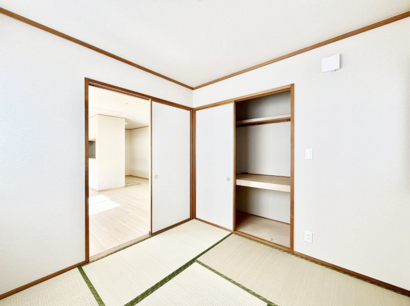 ���̑����ρ@���r���O�אڂ̘a���͖����̕�炵�ɖ����ƈ��炬�������炵�Ă���܂�