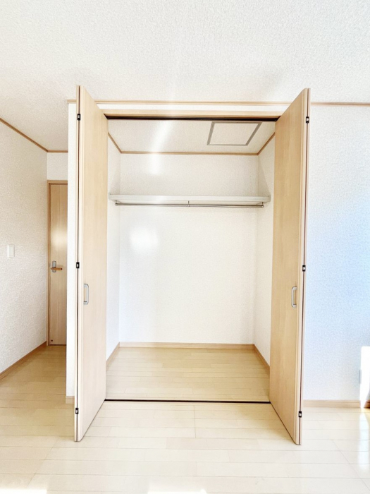 ���[�@�S�����N���[�[�b�g�t��