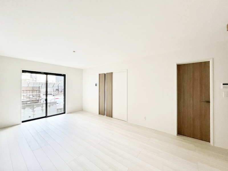 ���̑����ρ@�Ƒ������R�ƏW�܂�e���̃X�y�[�X�ɂȂ肻��