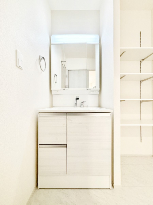 ���ʑ�E���ʏ��@�O�ʋ��L���r�l�b�g�E�V�����[�t�����ʉ��ϑ�ŖZ�������̐g�x�x���X���[�Y�ɁI