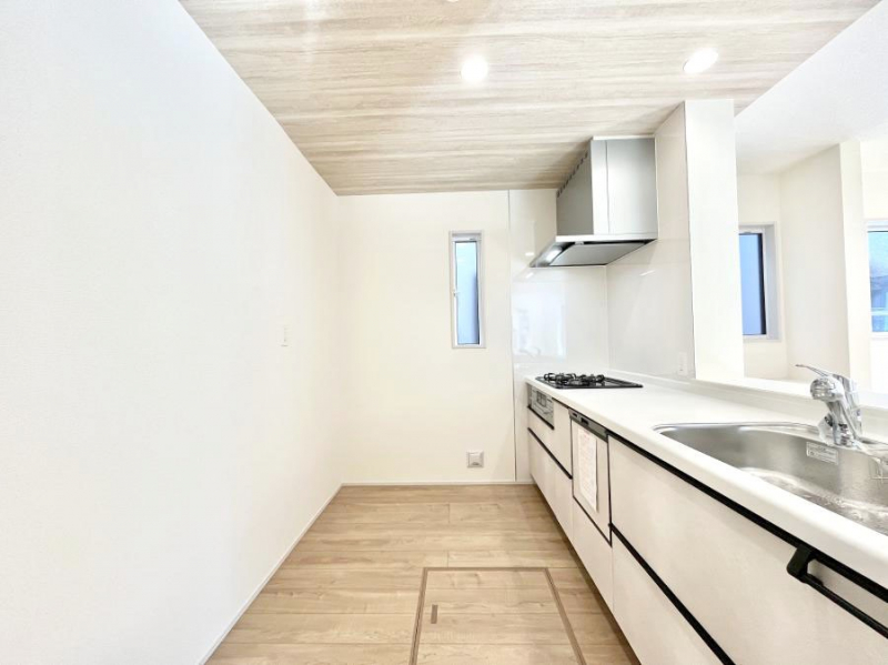 �L�b�`���@��Ƃ肠��L�b�`���ł͂��Ƒ��Ɗy�������������ł��܂��B