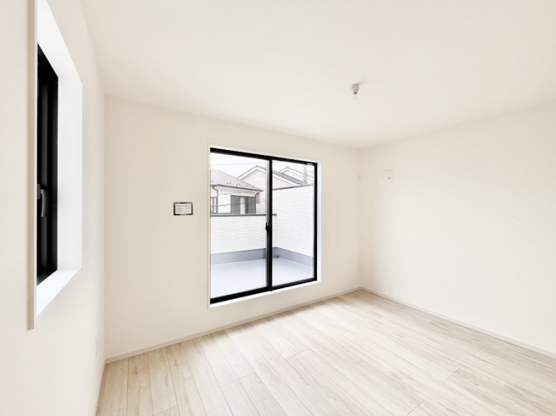 ���̑����ρ@�o���R�j�[���J�������v���X���Ă����m��  