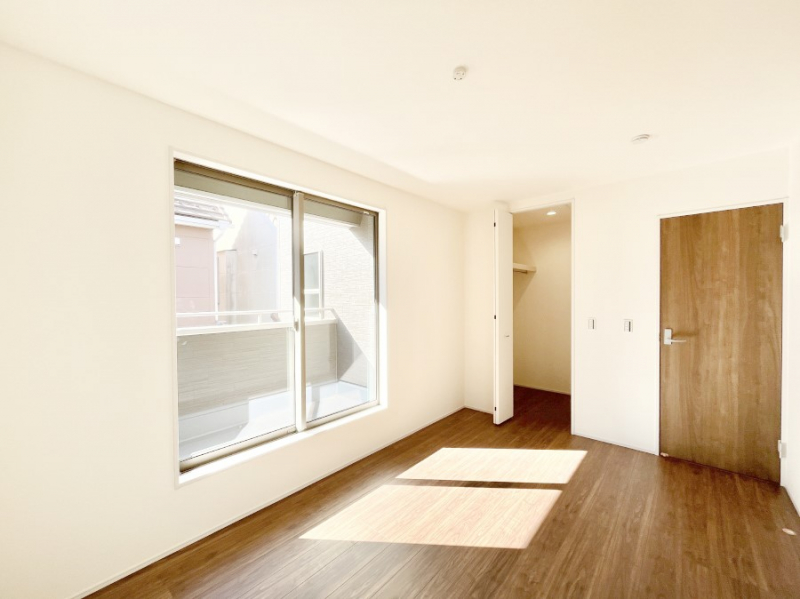 �Q���@���邢�o���R�j�[�T�C�h�ɗm����ݒu�B�ڊo�߂̗ǂ��Q���ɁB 