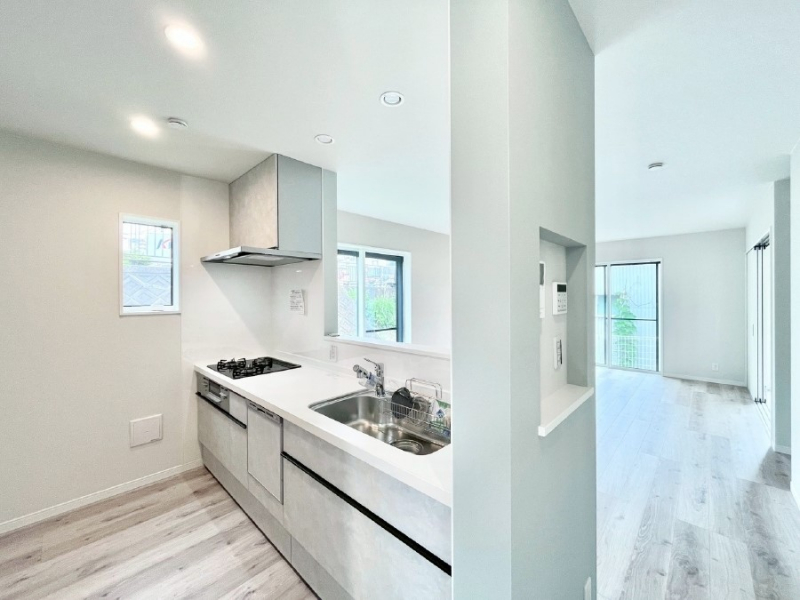 �L�b�`���@�J�E���^�[�z���Ɋy����������ׂ�B�����̂������������Ɣ��������Ȃ肻���ł��ˁB 