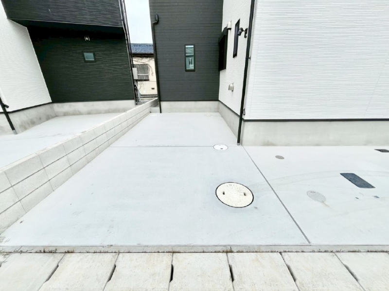 �@�����Ɍ������Ȃ����ԃX�y�[�X�B