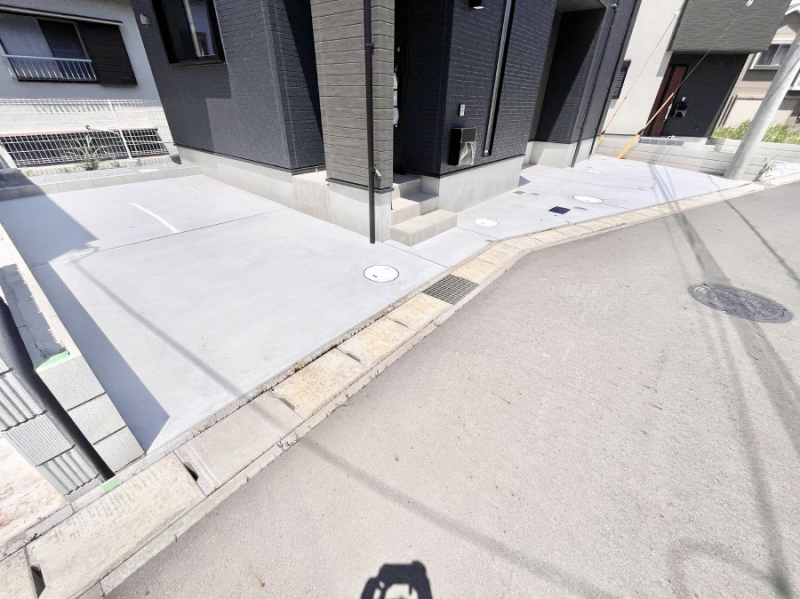 �@�����Ɍ������Ȃ����ԃX�y�[�X�B  