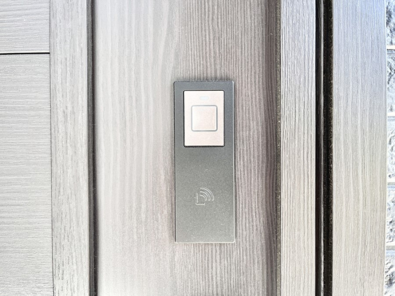 ���̑��@�X�}�[�g�ɊJ���ł���d�q�L�[  